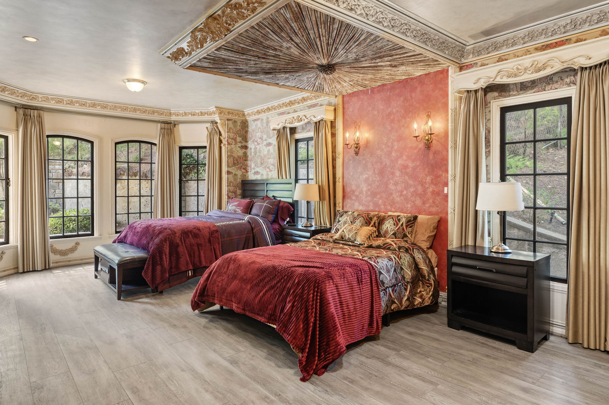 Ornately furnished twin room with decorative accents